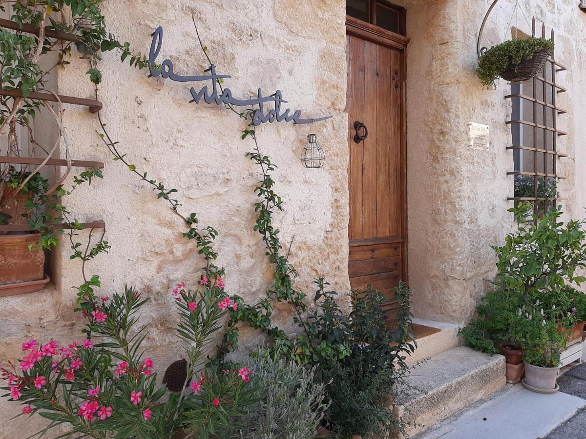 La Vita Dolce, Luberon Grambois Exterior photo